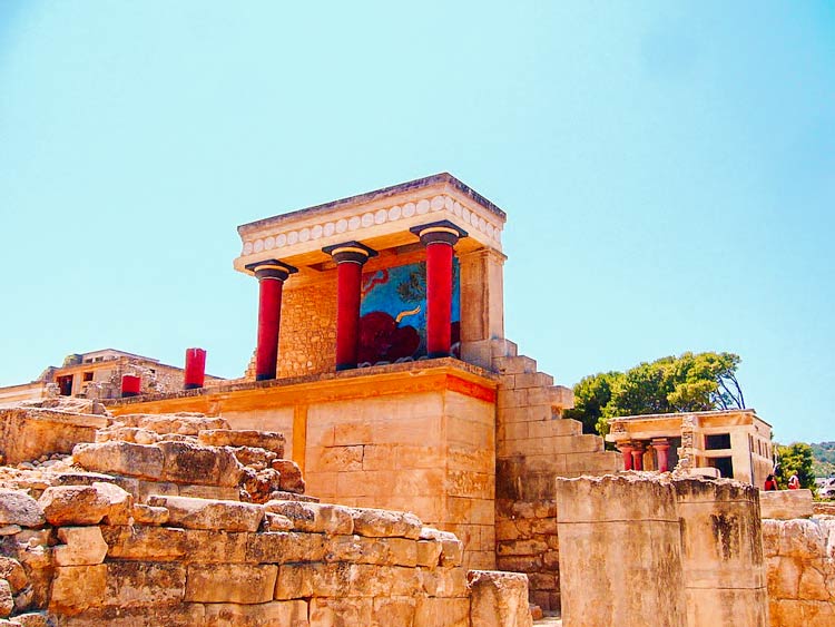 Minoan Palace - Greek Historical Landmarks
