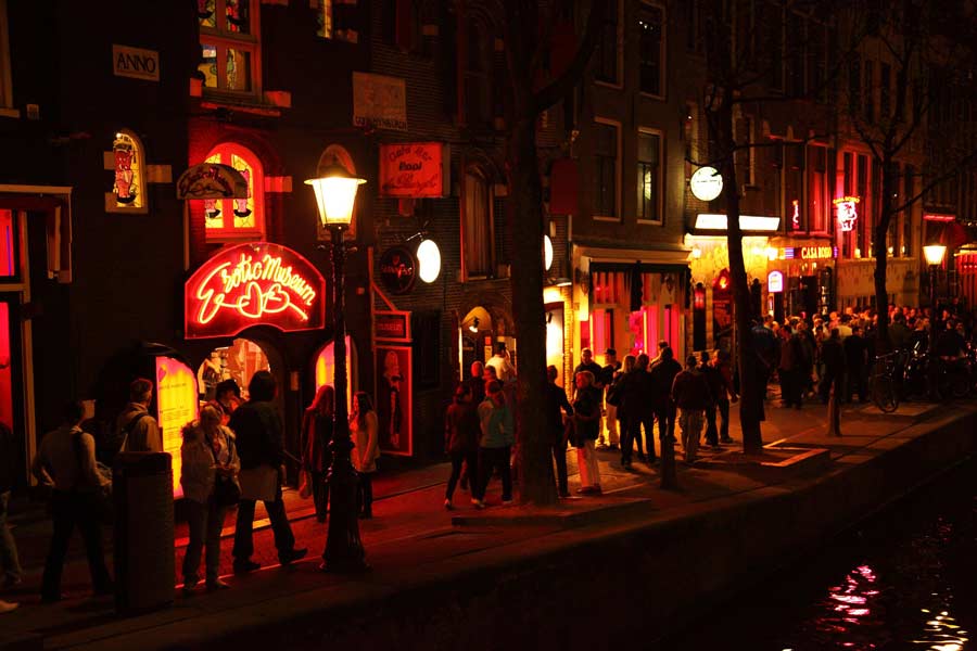 Tips for visiting Amsterdam: Red light district